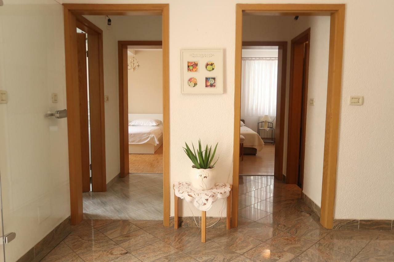 Apartment Casa Podstrana Exterior photo